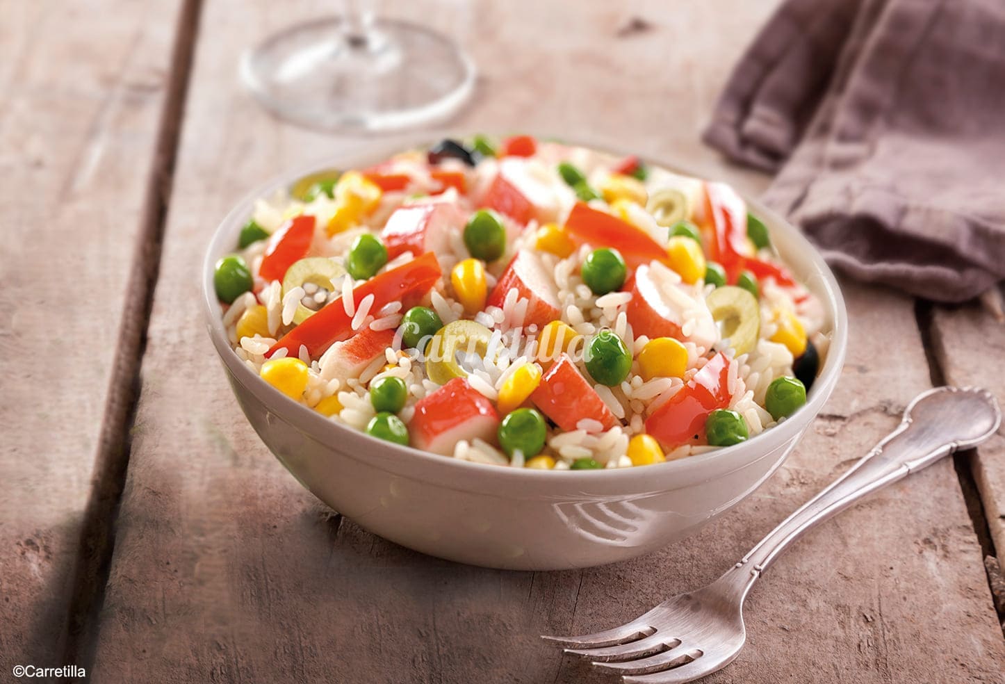 Ensalada de Arroz con Palitos de Mar